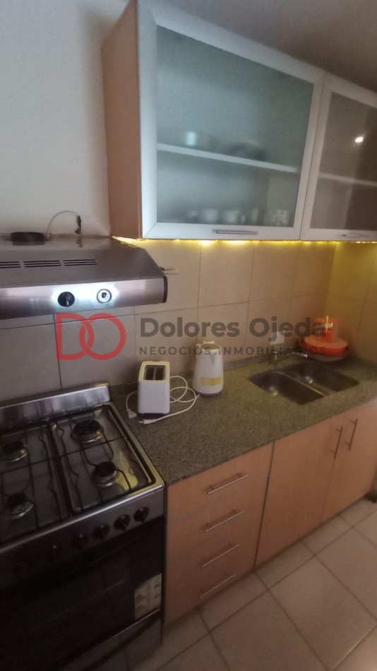 1 dormitorio con cochera