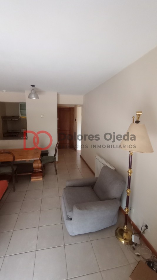 1 dormitorio con cochera