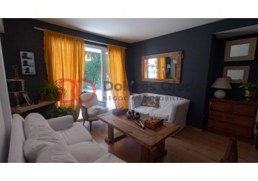 Planta baja con jardin urbana